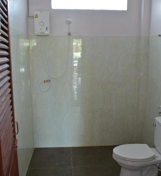 اتاق استاندارد چهار تخته, Mama Leurth Sunset Guesthouse