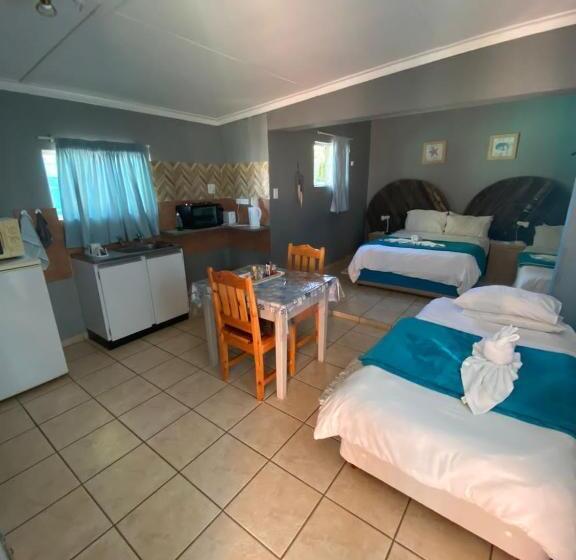 اتاق استاندارد سه نفره, Karas Inn Bed And Breakfast