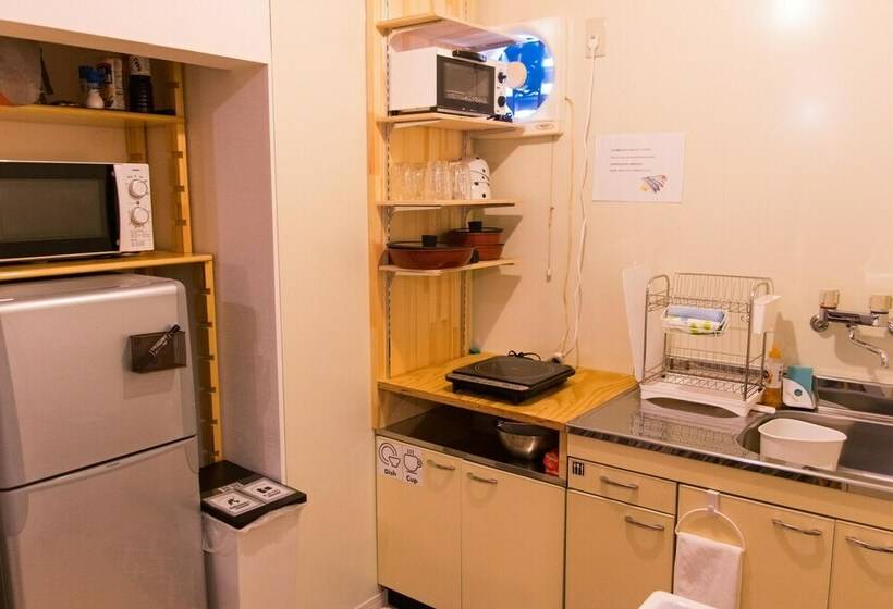 공동 객실, Traditional Apartment Takamatsu Guesthouse