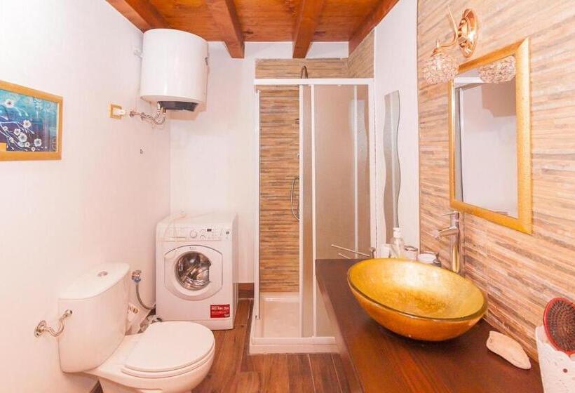 דירת שני חדרים, B&b L Infiorescenza New