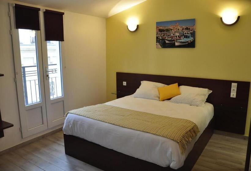 Трехместный Номер Deluxe, Massilia