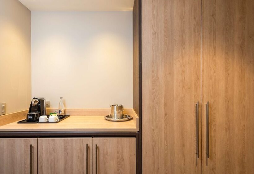 Habitació Estàndard 2 Llits Matrimoni, Hilton Garden Inn Bogota Airport