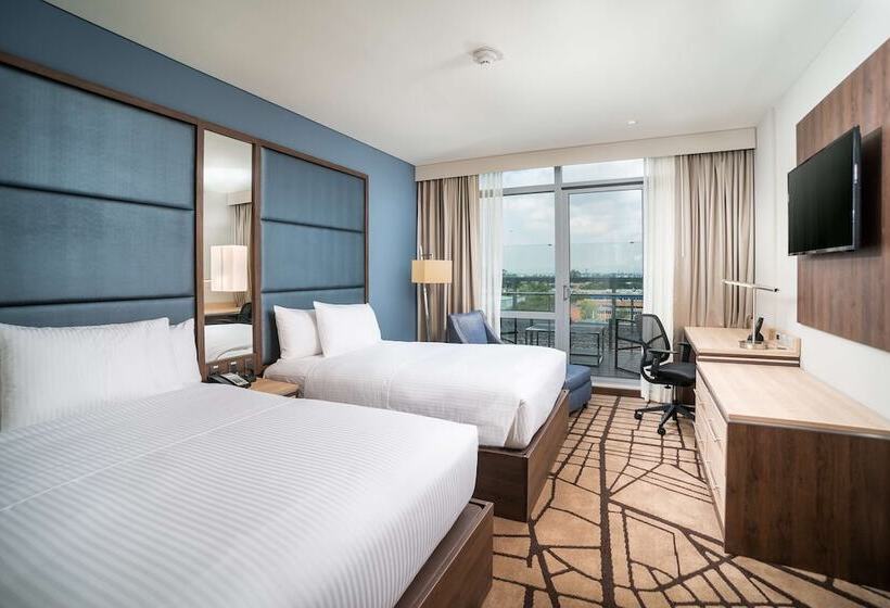 Habitació Estàndard 2 Llits Matrimoni, Hilton Garden Inn Bogota Airport