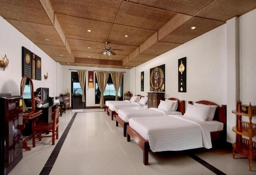 اتاق استاندارد چهار تخته با چشم‌انداز دریا, Racha Island Resort