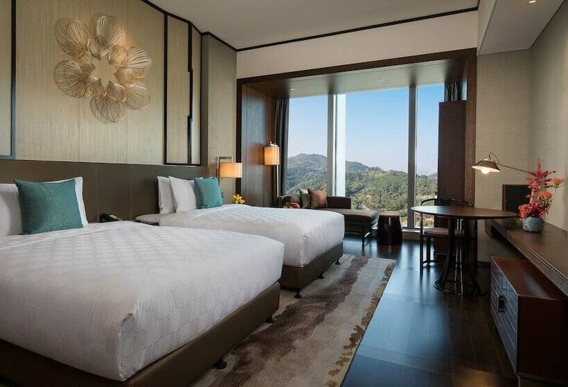 商务房间, Hualuxe Xiamen Haicang Habour View   An Ihg