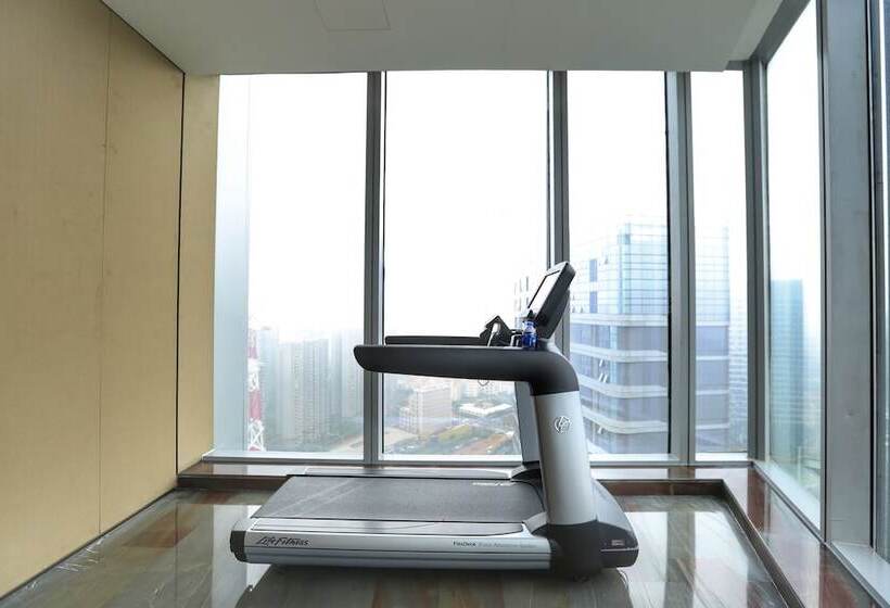 总统套房, Hualuxe Xiamen Haicang Habour View   An Ihg