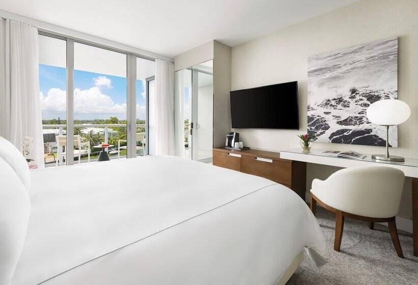 جناح ذو إطلالة, The Altair Bay Harbor