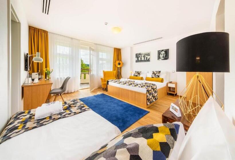 스탠다드 트리플 발코니 룸, Boutique Hotel Villa Beatika