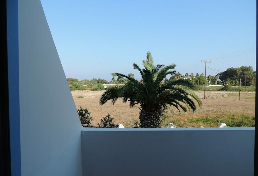 Апартаменты 1 Спальня, Anthia Apartments