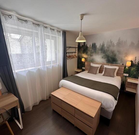 Номер Стандарт, Auberge Du Vieux Lanas Logis Hotel Restaurant