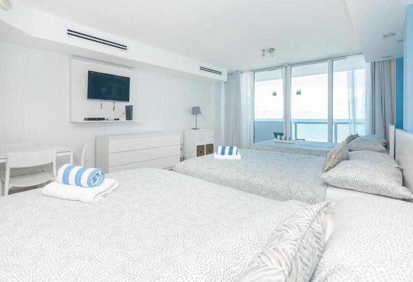 סוויטה עם מרפסת, Girasole Rentals Suites