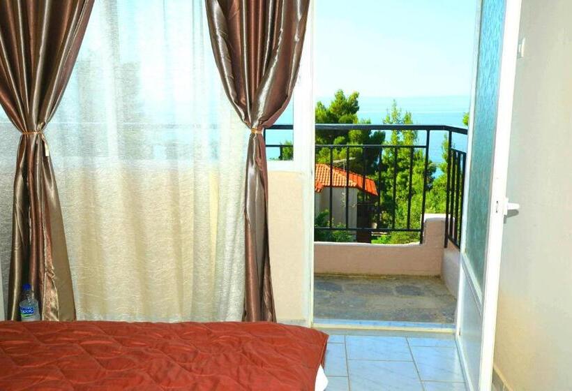 Номер Стандарт с Балконом, Golden Beach
