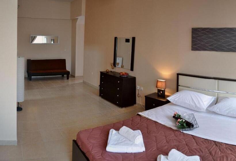 Апартаменты 2 Спальни, Golden Beach
