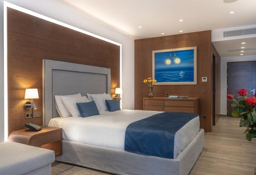 ویلای 2 خوابه با چشم‌انداز دریا, Nana Princess Suites Villas & Spa