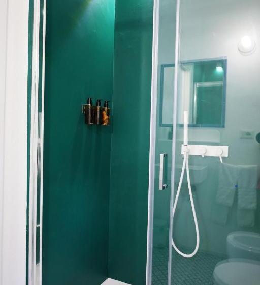 اتاق سوپریور, Art B&b