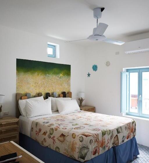 اتاق سوپریور, Art B&b