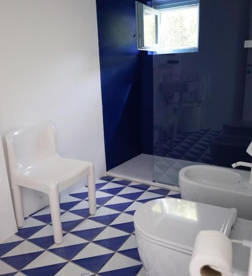 سوئیت 2 خوابه, Art B&b