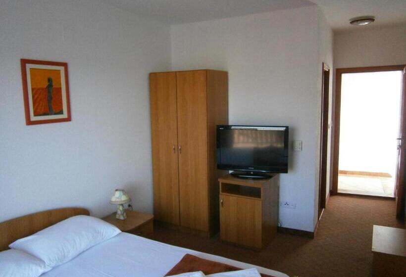 اتاق استاندارد, Guest House Babić