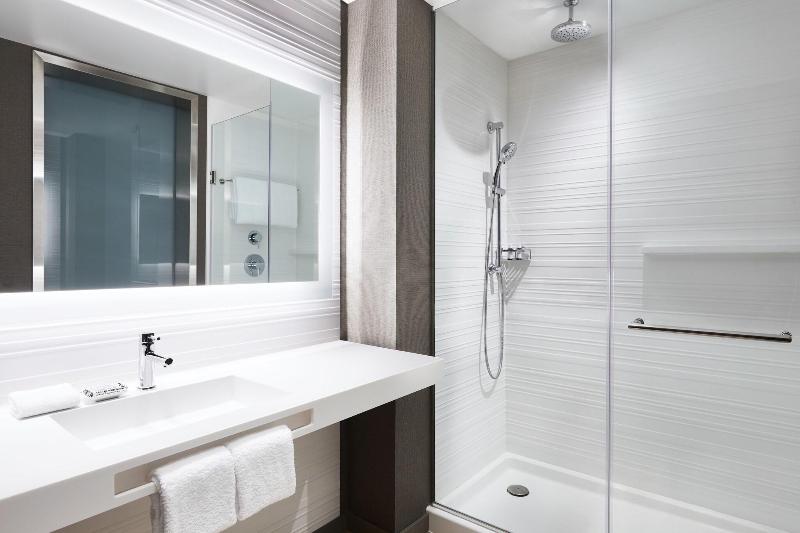 스탠다드 룸 킹사이즈 침대, Ac Hotel By Marriott Portland Downtown/waterfront, Me