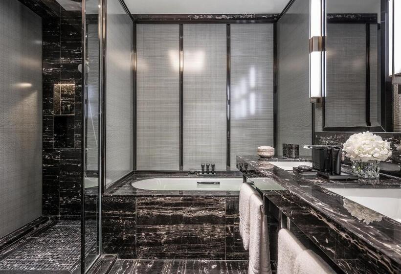 Апартаменты Ejecutiva 2 Спальни, Four Seasons Hotel Kuala Lumpur