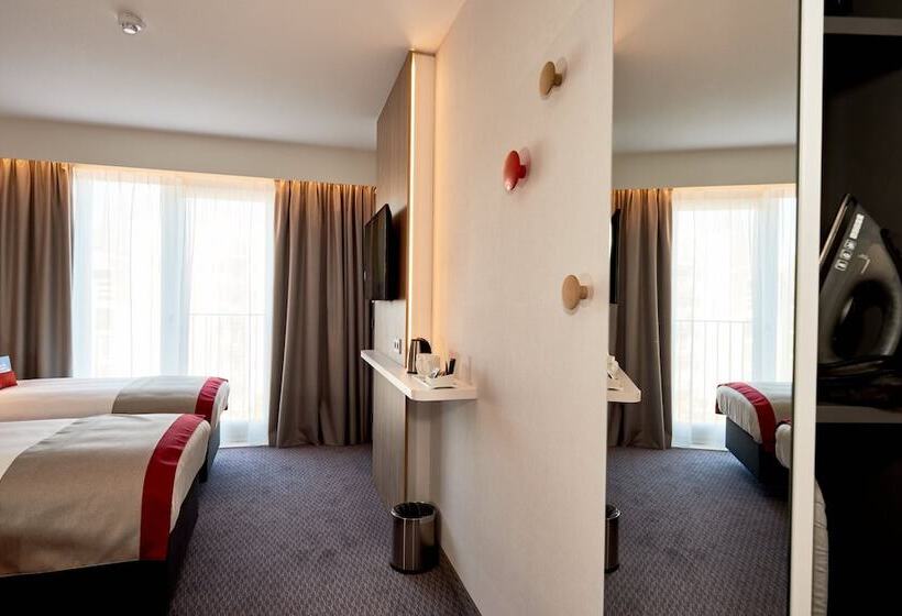 Номер Стандарт, Holiday Inn Express Amsterdam   City Hall, An Ihg