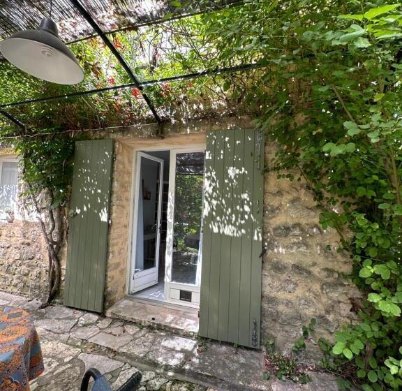 Номер Стандарт с Террасой, Le Moulin D Antelon