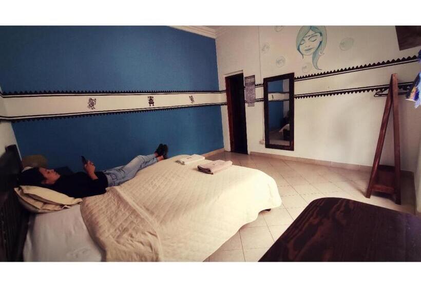 스탠다드 룸, Hostal Yakumama