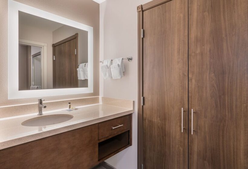 Люкс, Staybridge Suites Anchorage, An Ihg