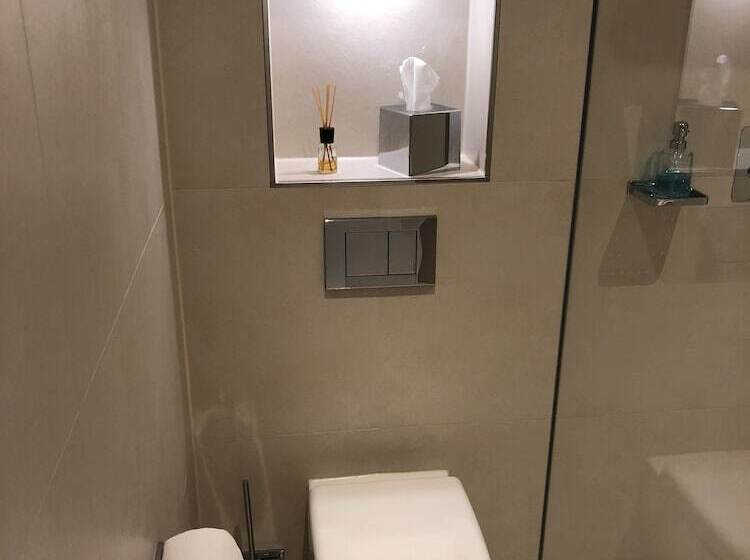 패밀리 스위트, Voss Villa