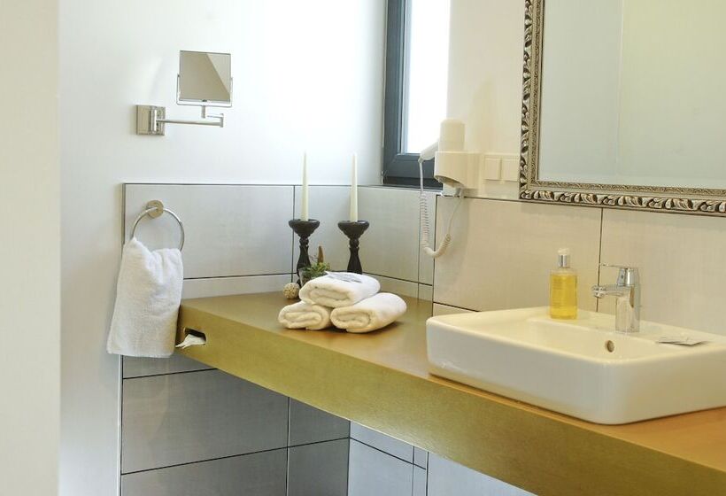 اتاق لوکس یک تخته, Athen Kelsterbach Frankfurt Airport