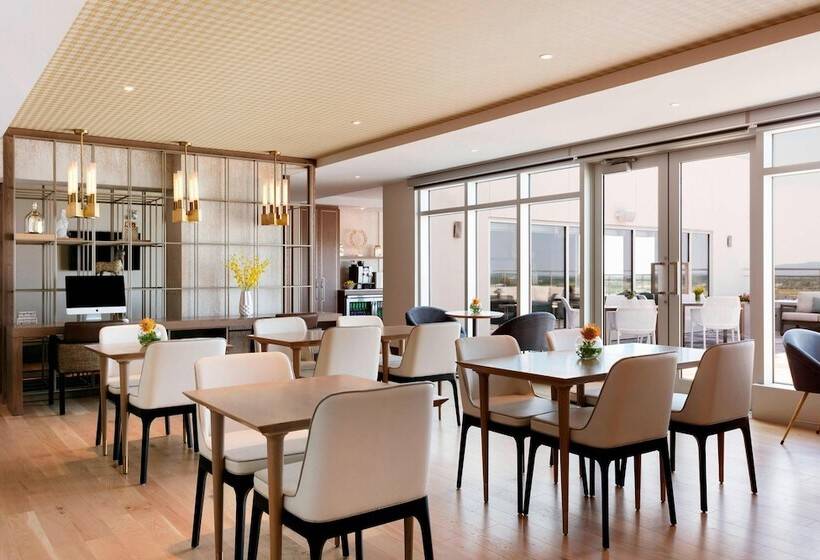 클럽 룸, Sheraton Sainthyacinthe