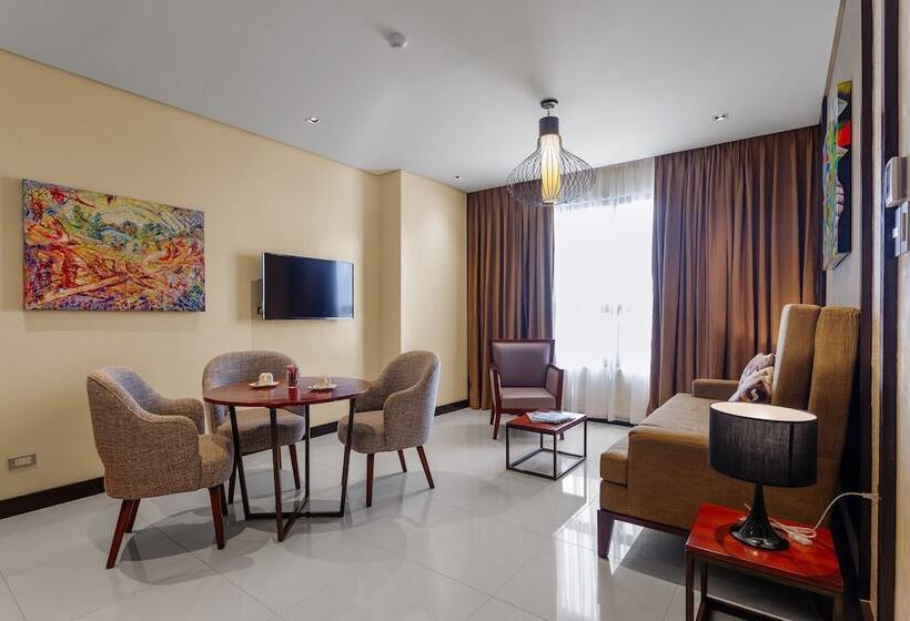 스위트, Summit Hotel Tacloban