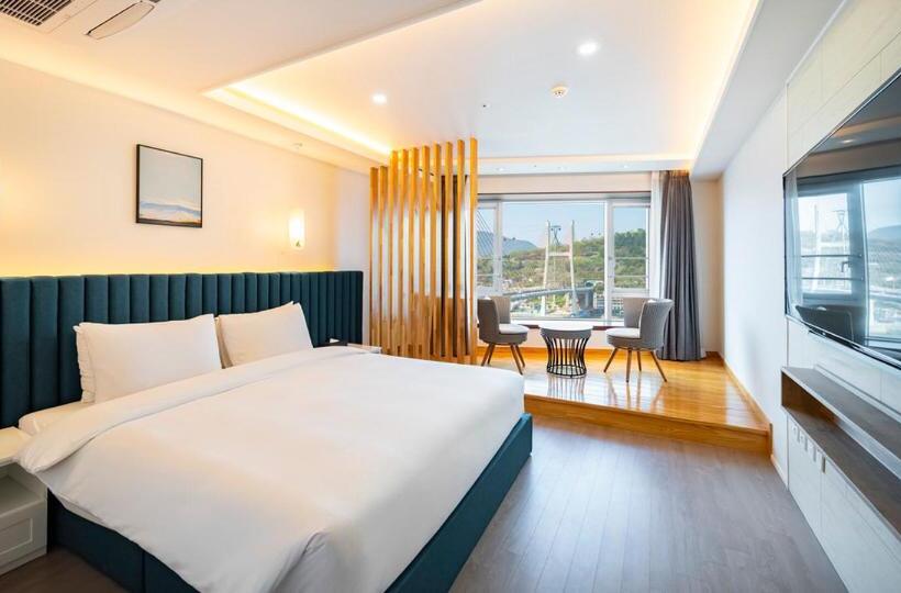 سوئیت پرزیدنت, Yeosu Hotel Haven