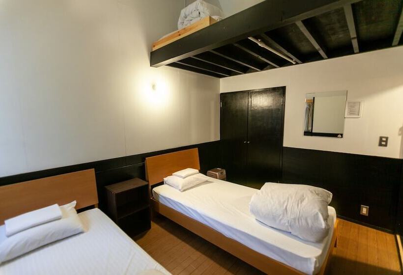 کلبه ییلاقی, Niseko Ski Lodge