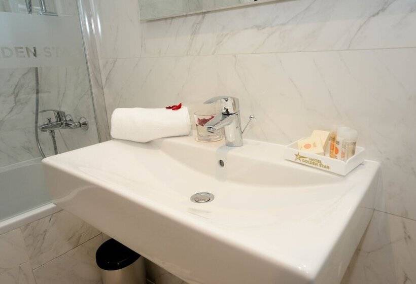 اتاق لوکس با بالکن, Golden Star Casablanca