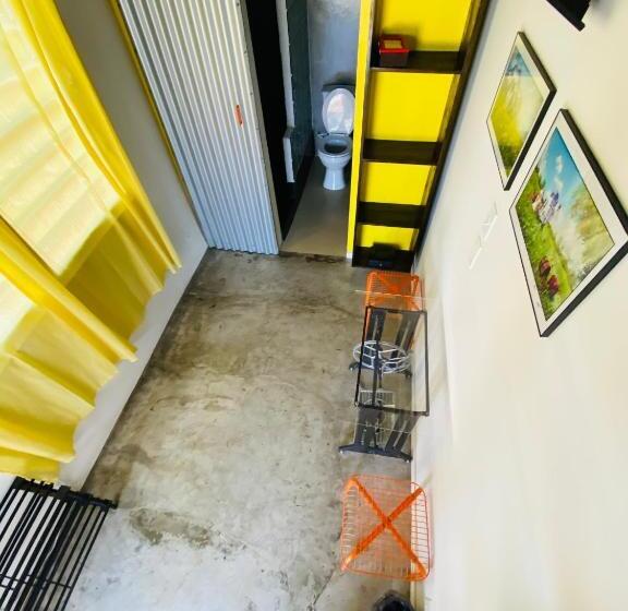 Номер Deluxe, Crash Pad Adventure Hostel