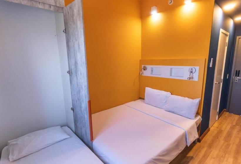 Апартаменты 1 Спальня, Ibis Budget Lorena  Circuito Da Fe