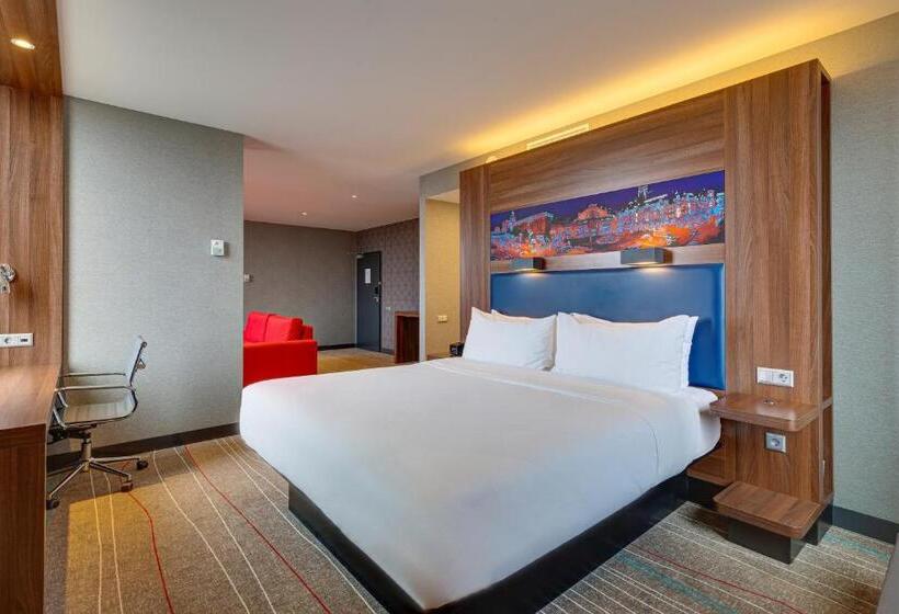 سوییت, Sky Loft Hotel Kyiv By Rixwell International