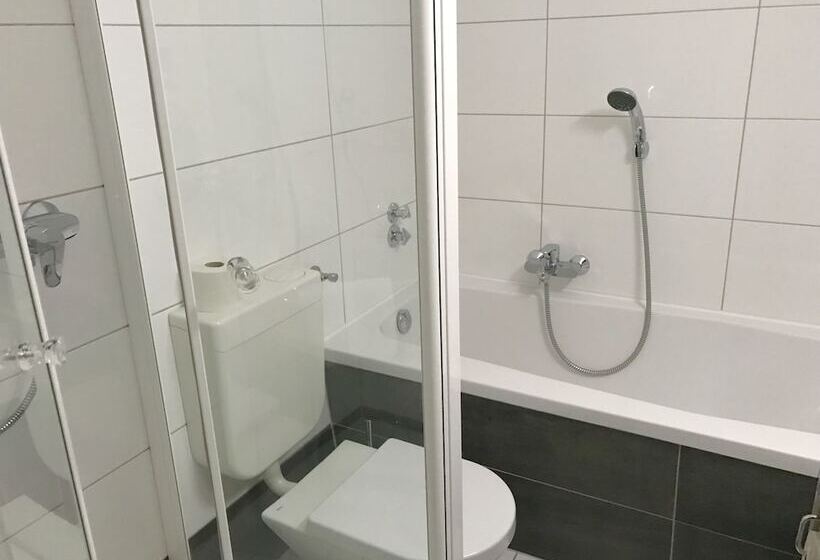 Апартаменты 2 Спальни, Waldhotel Peter Aufm Berge