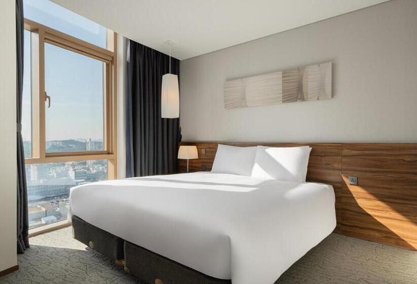 جناح, Staz Hotel Ulsan