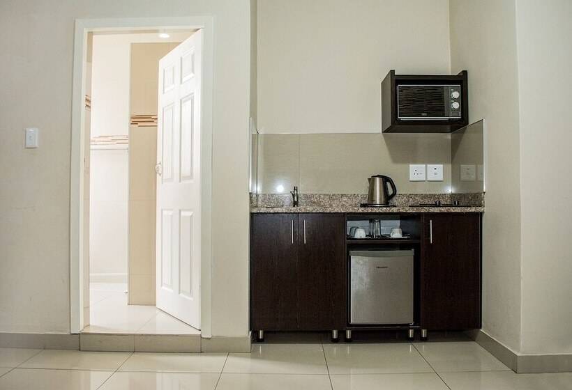 اتاق لوکس, Bayside Hotel Pietermaritzburg