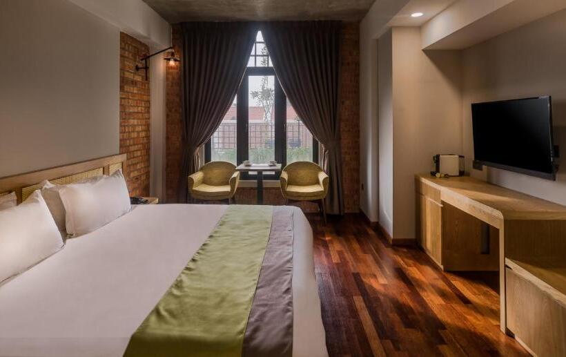 اتاق پرمیوم, Treasures Hotel And Suites