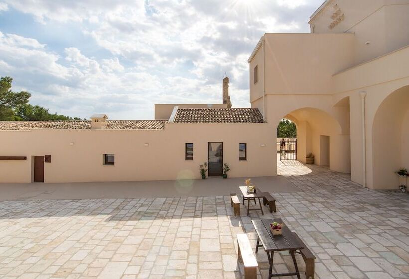 سوییت اجرایی, Masseria Fontana Di Vite