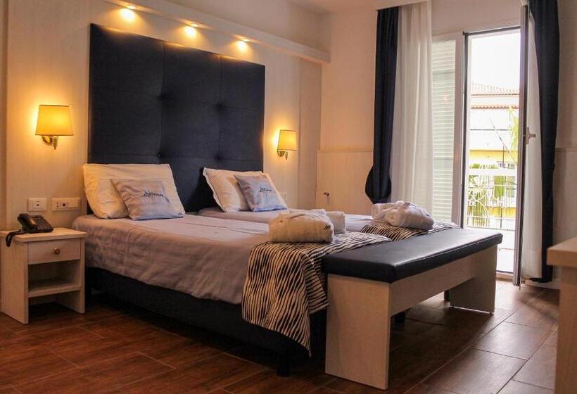 اتاق سوپریور چهار تخته, Lungomare
