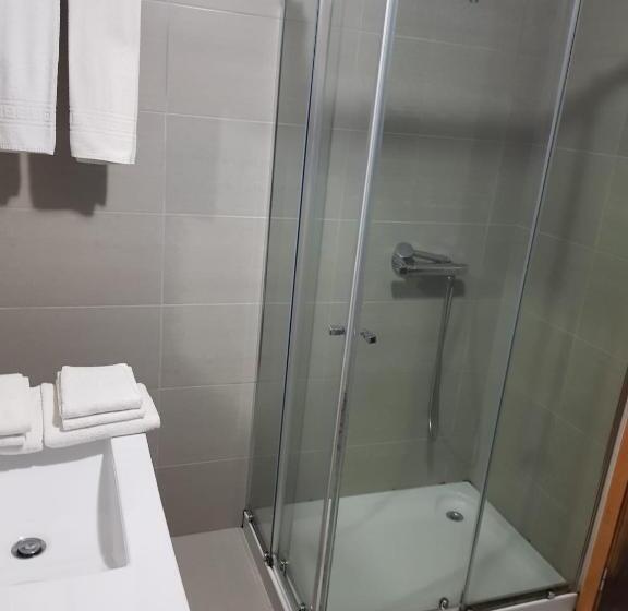 Family Suite, Trebid Ouro