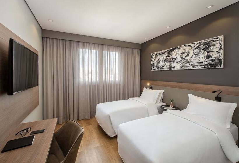 스탠다드 룸, Intercity Sao Leopoldo