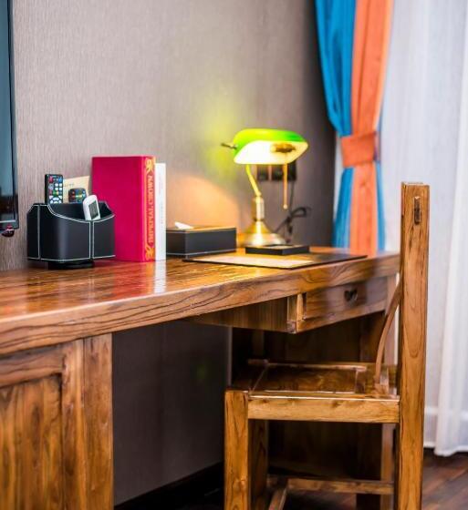 Семейный Номер Deluxe, Mg Hotel St Michael S Cathedral, Qingdao
