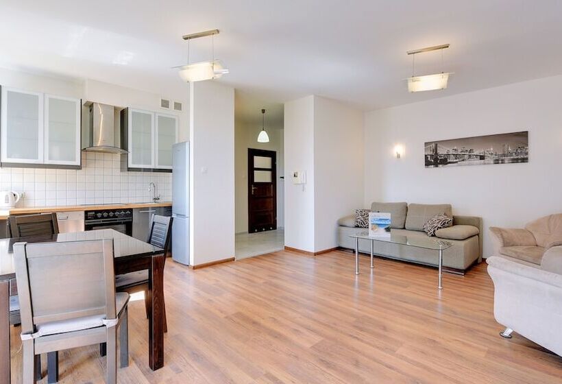 Апартаменты Комфорт 1 Спальня, Dom & House   Apartments Parkur
