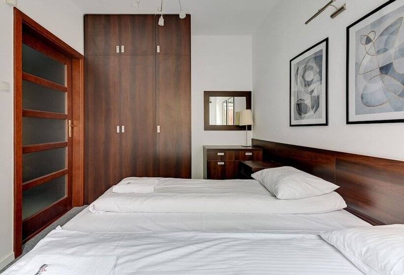 Апартаменты 1 Спальня с Балконом, Dom & House   Apartments Parkur
