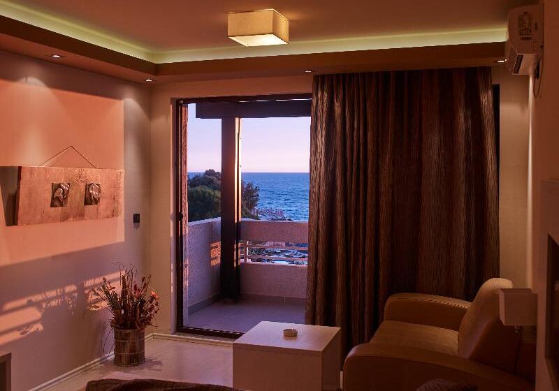 اتاق سوپریور با چشم‌انداز دریا, Ruža Vjetrova Wind Rose Hotel Resort